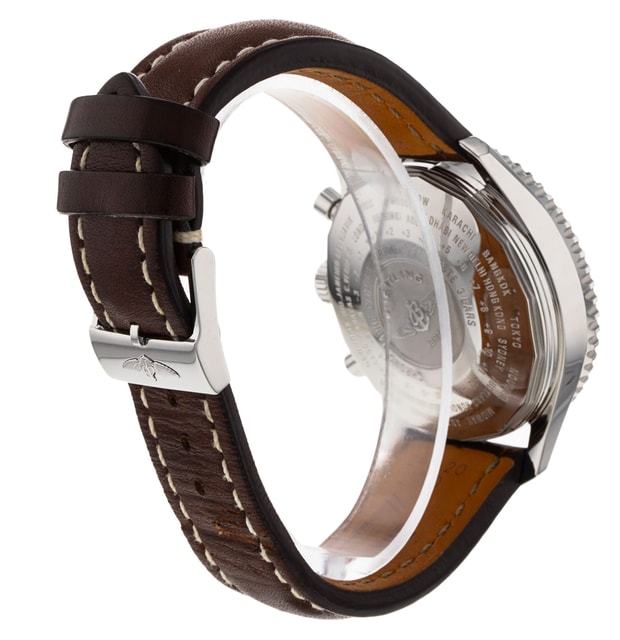 Breitling Navitimer Chronograph GMT 46 A24322 Image 3